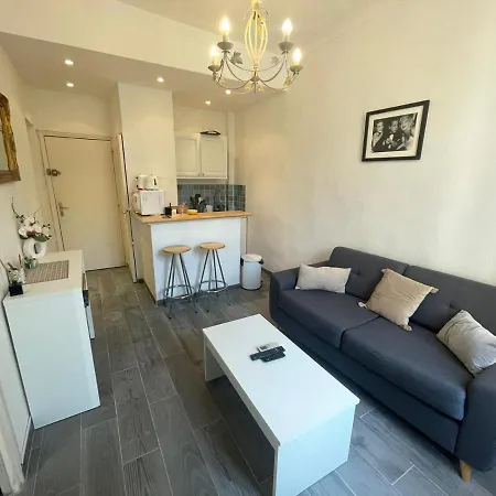 Apartment Conseil Immo - 1 Chambre, Zone Semi Pietonne -tol- *